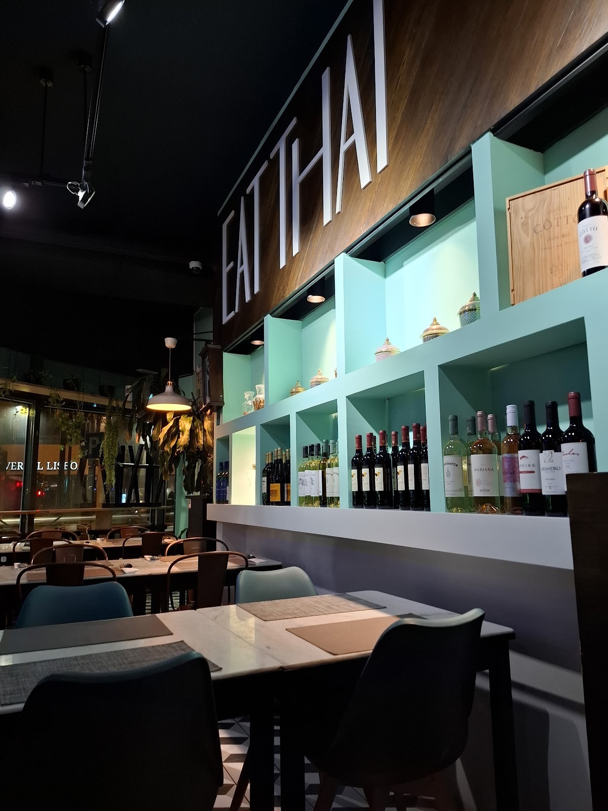 Eat Thai - Parque das Nações: the place