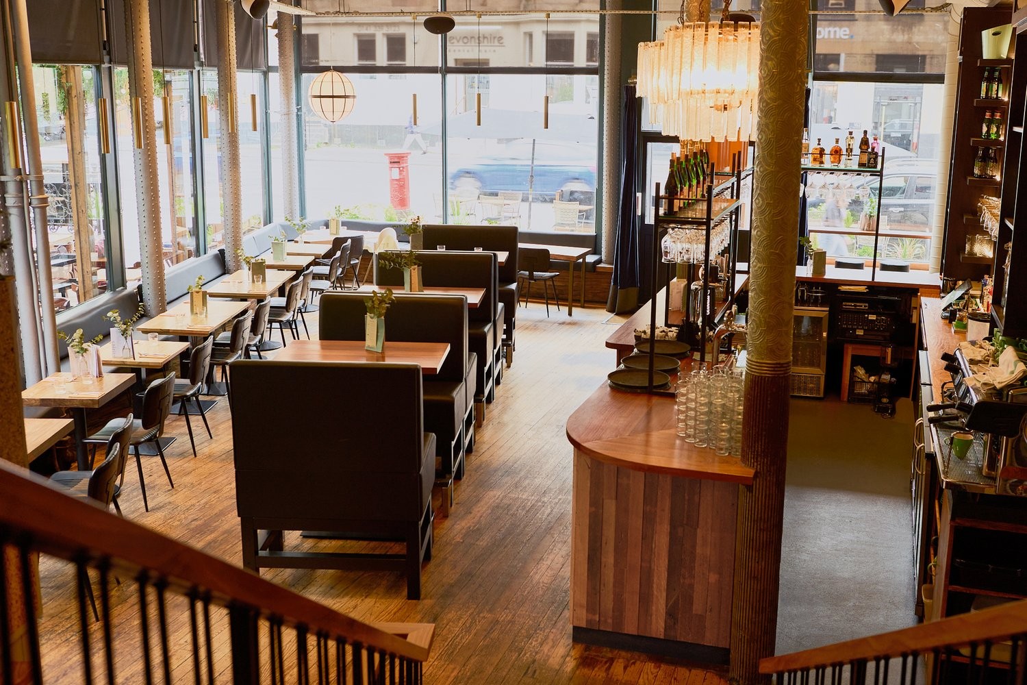 Epicures: the place