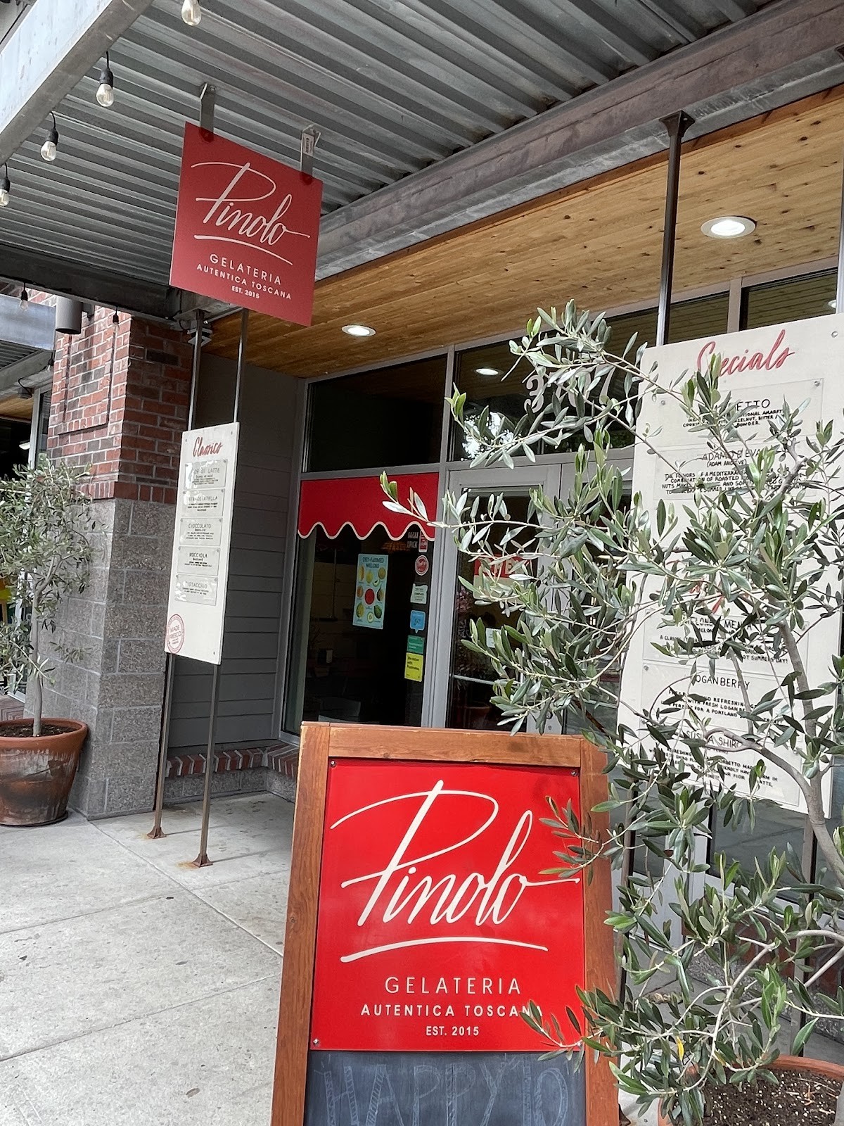 Pinolo Gelato: the place