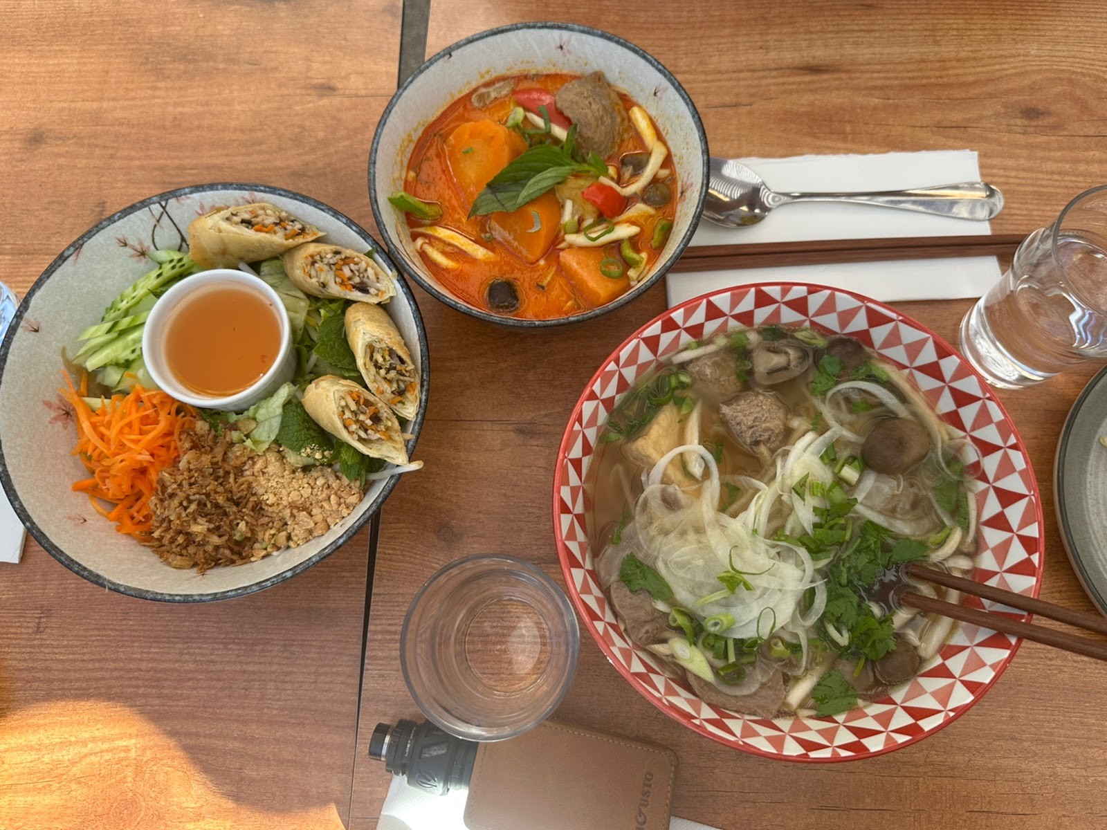Bếp Việt: food & drinks