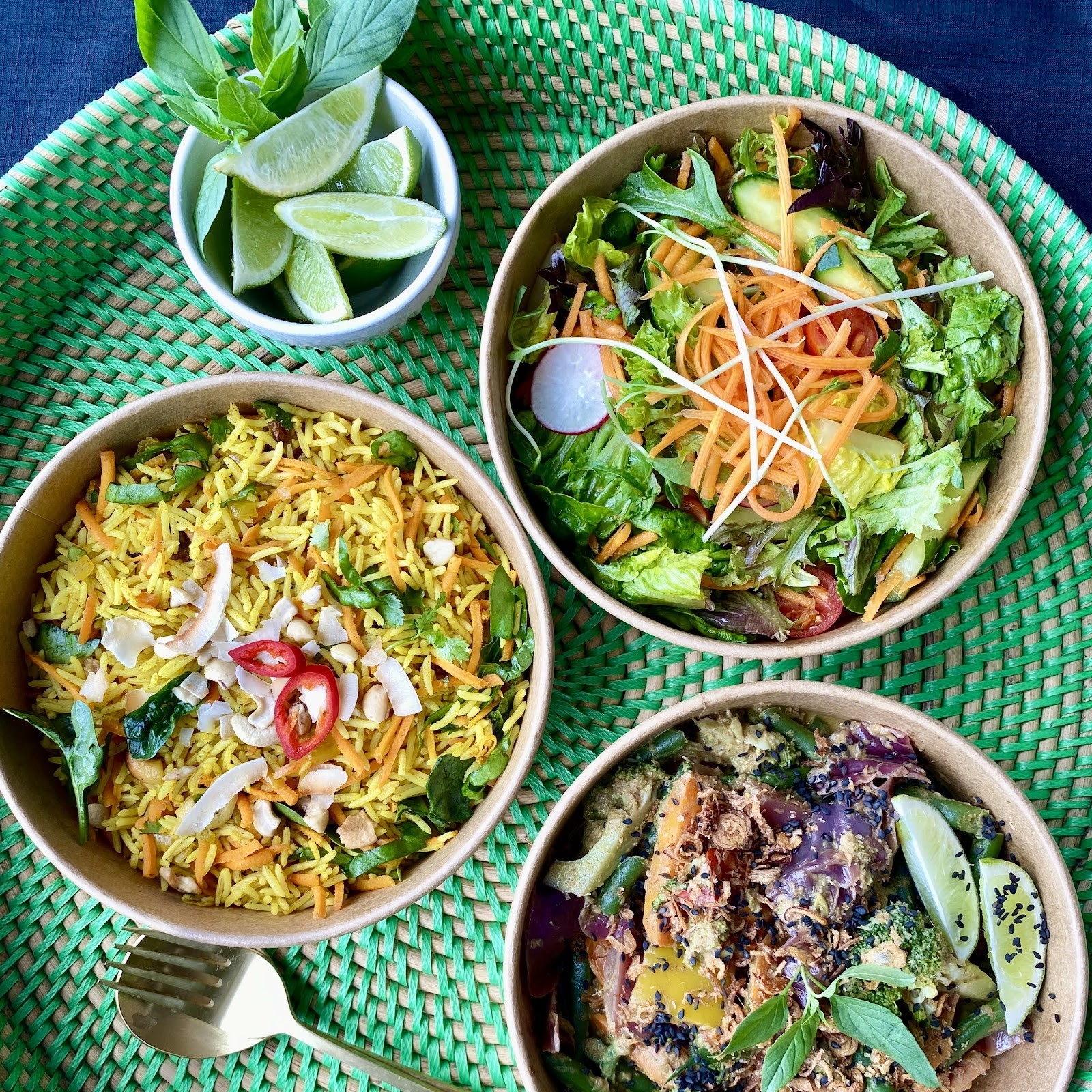 Green Bowl: food & drinks