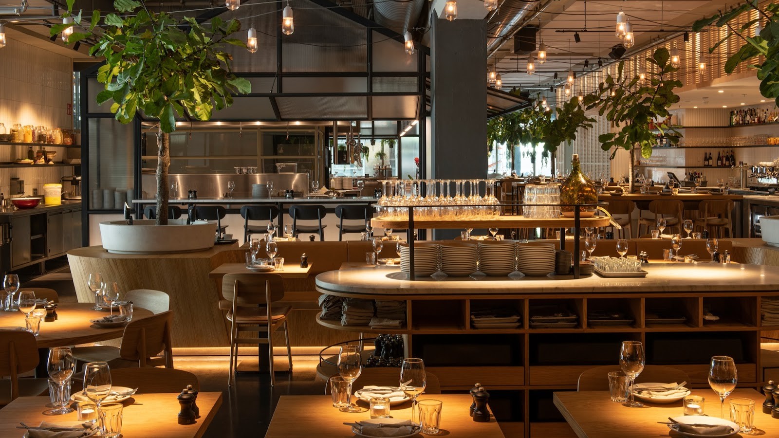 NENI Amsterdam: the place