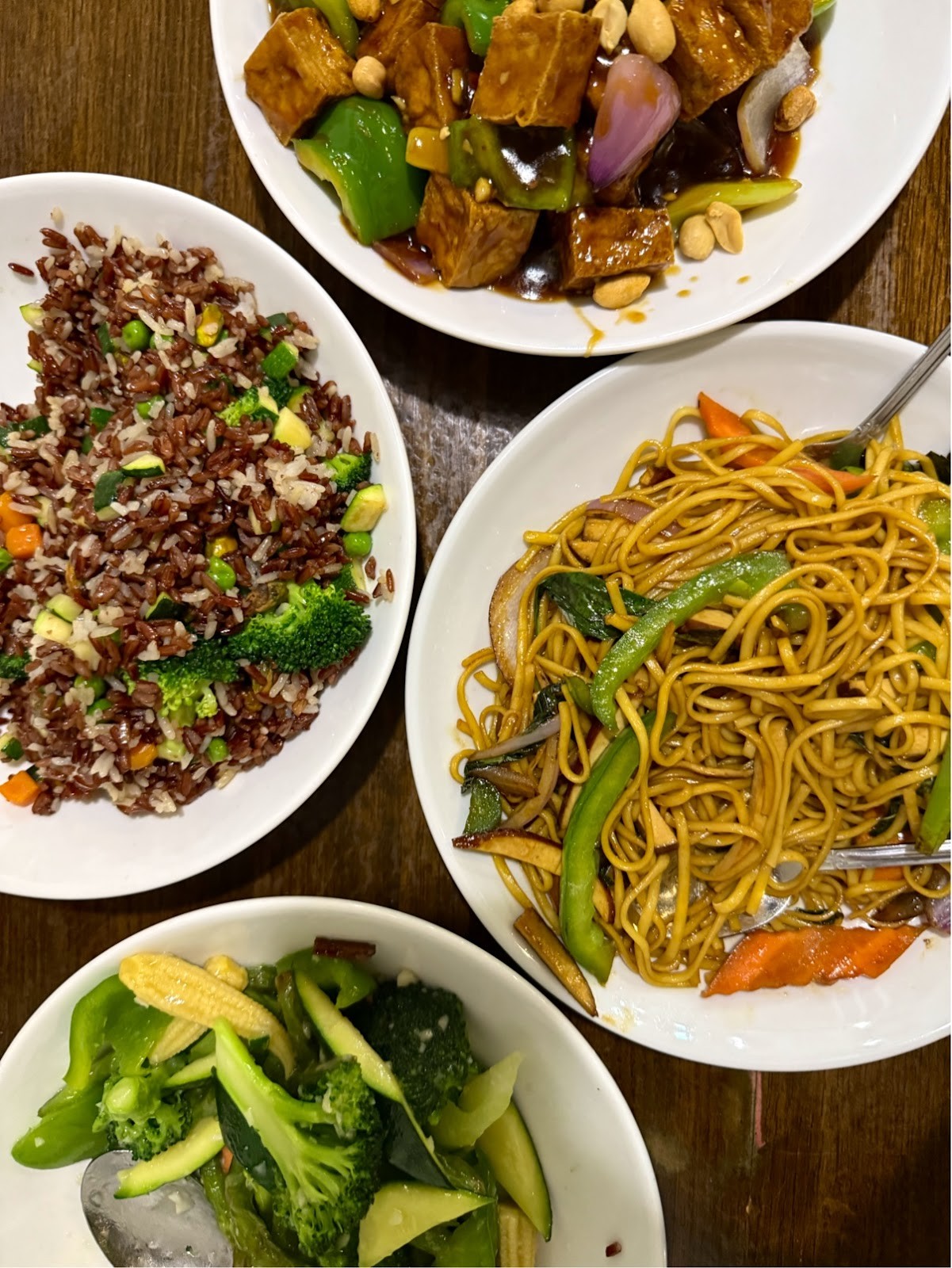 Veggie House: food & drinks