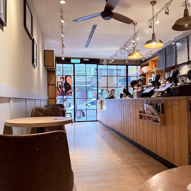 Louisa Coffee: photo