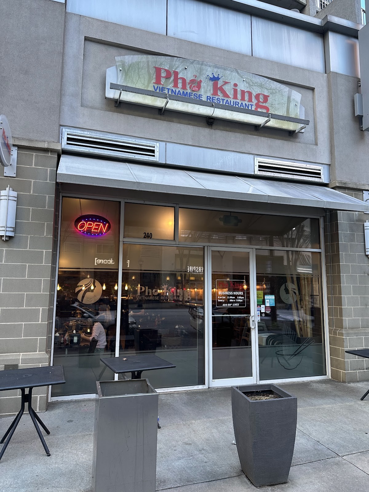 Pho King Midtown: the place