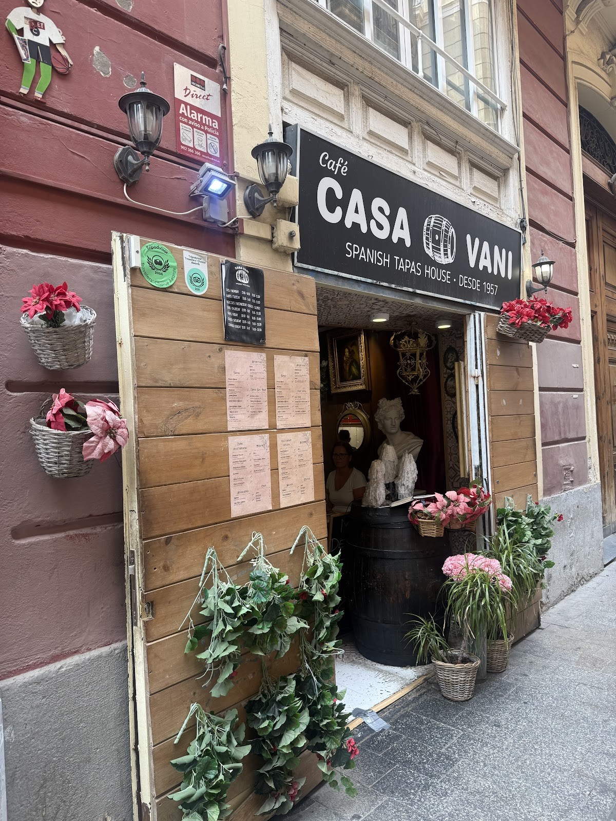 CASA VANI: the place