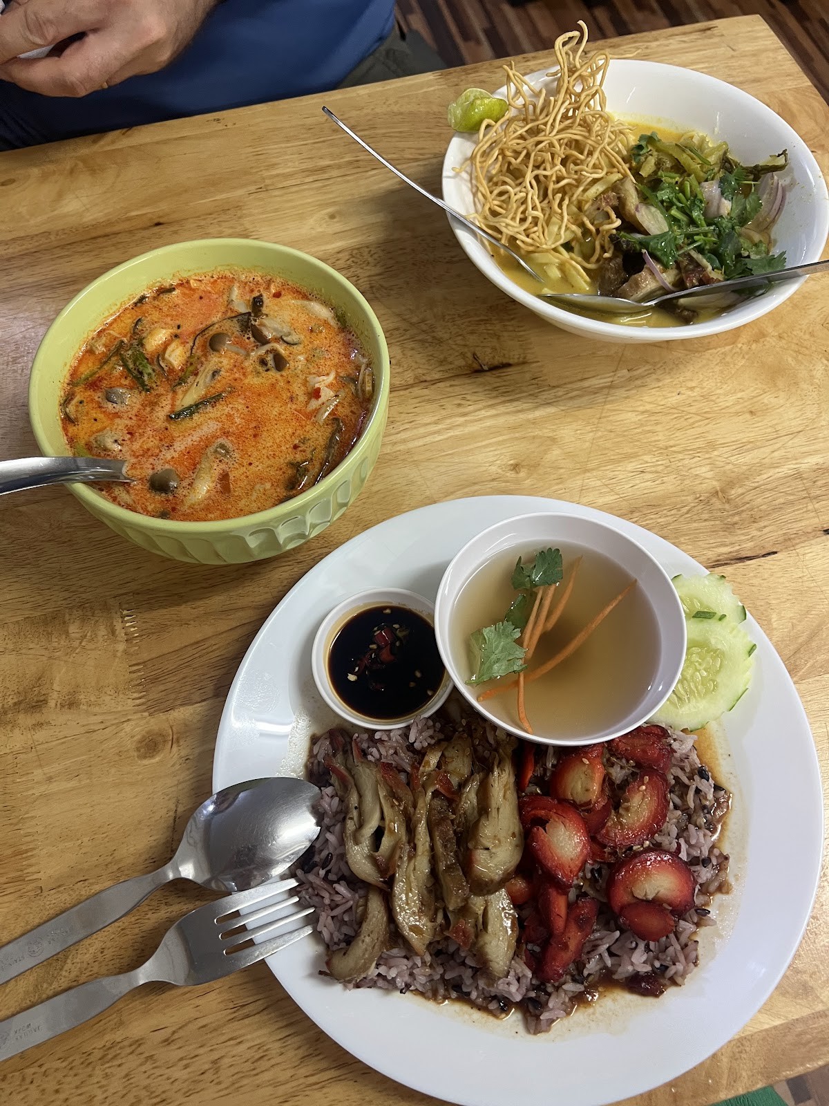 Eat Me Veggie & Vegan: food & drinks