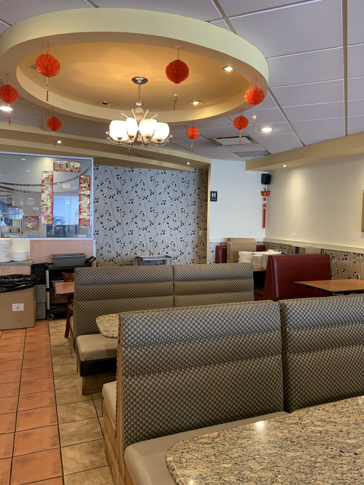 Peaceful Restaurant: the place