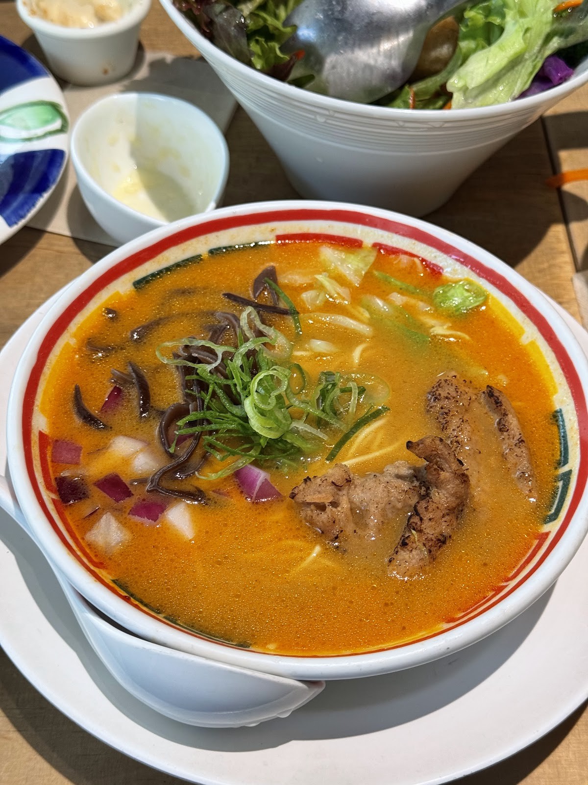 Vegan Bistro Jangara: food & drinks