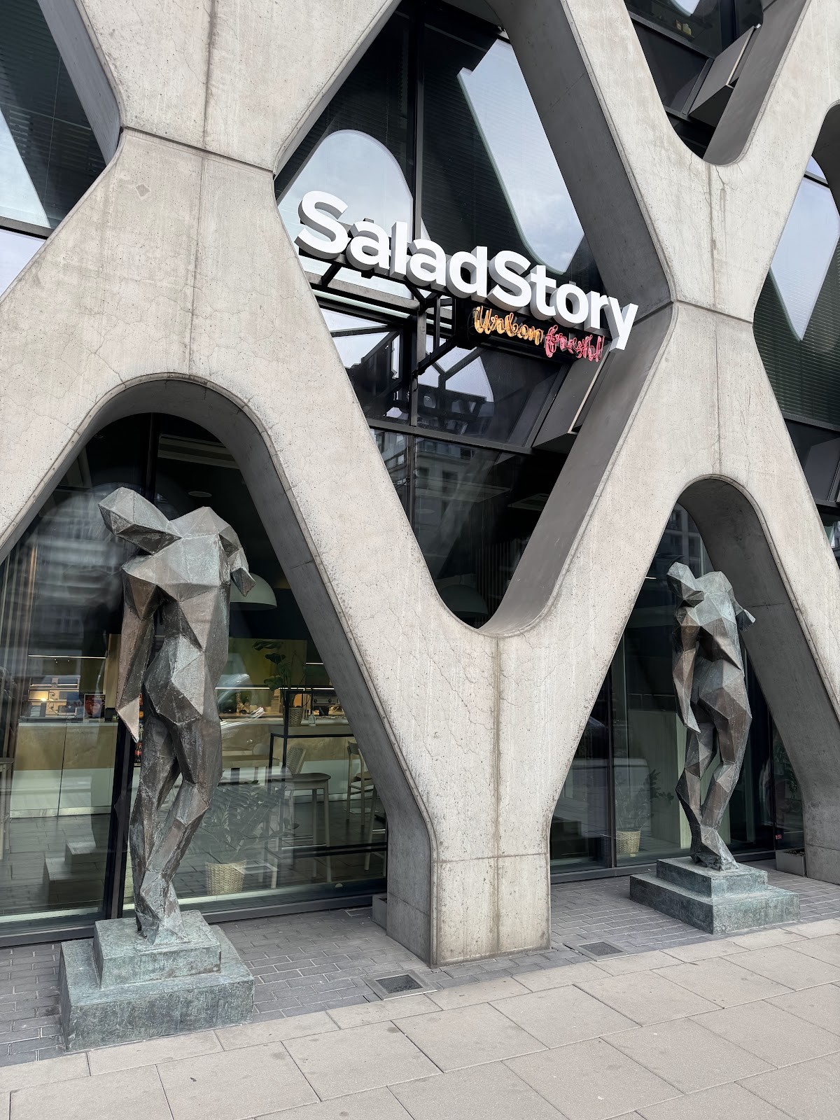 Salad Story: the place