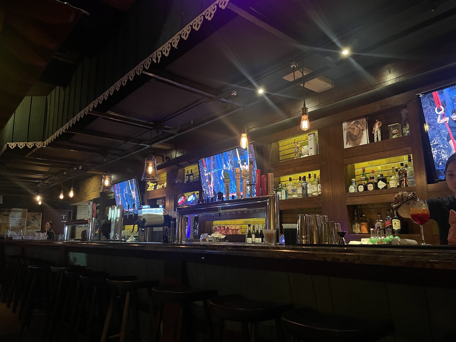Thai Tavern: the place