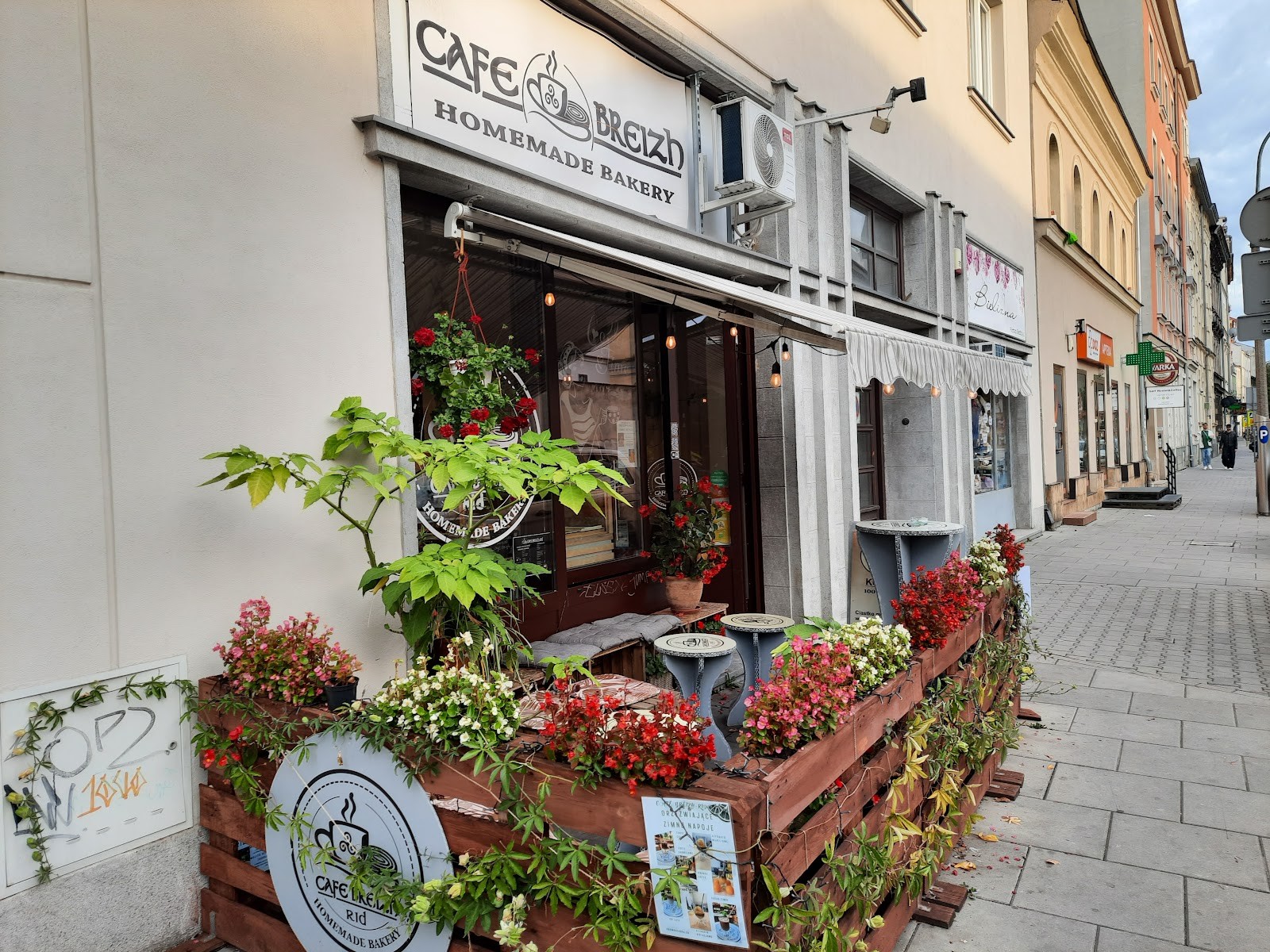 Kawiarnia i cukiernia - Cafe BREIZH-RID: the place