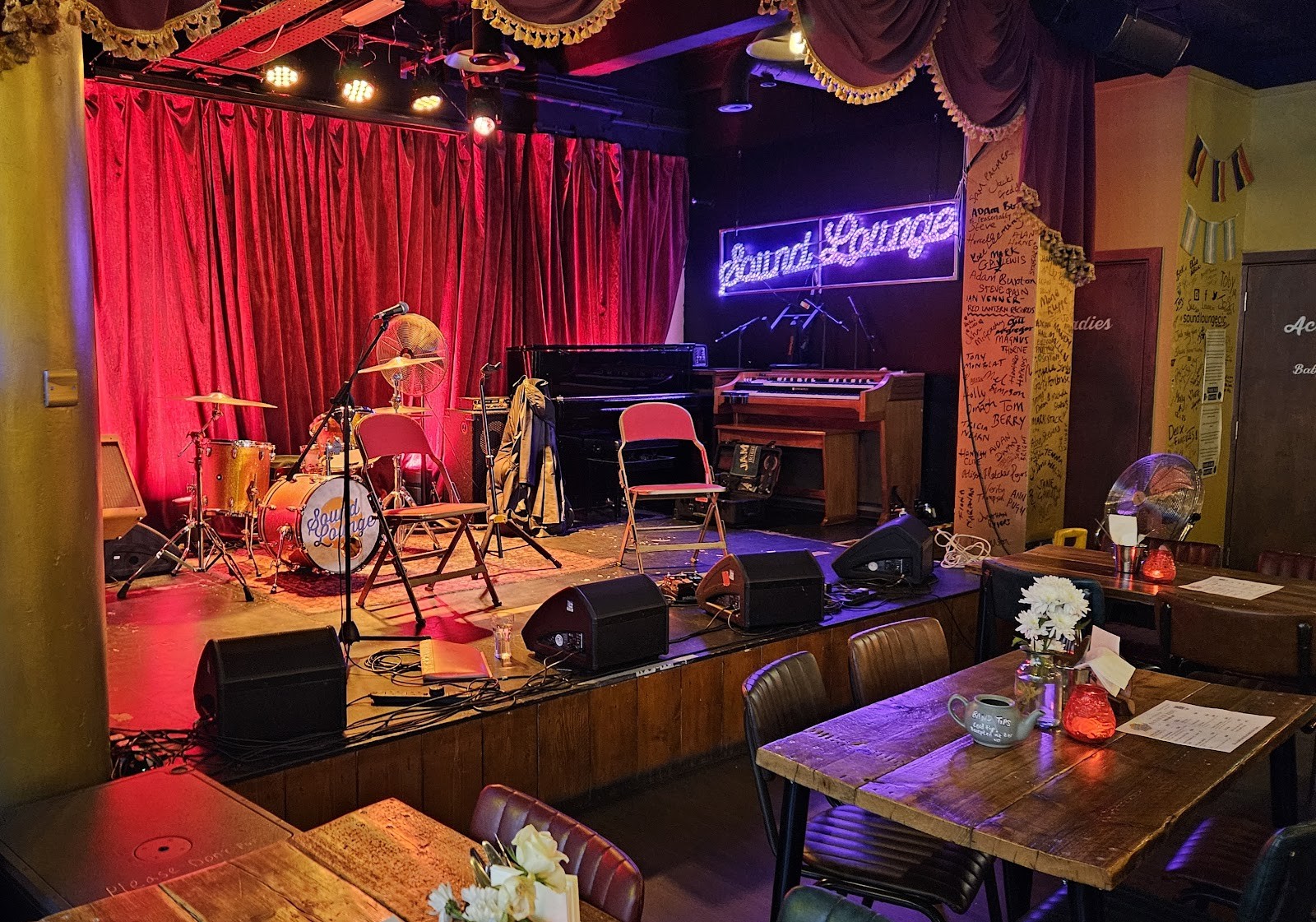 The Sound Lounge: the place