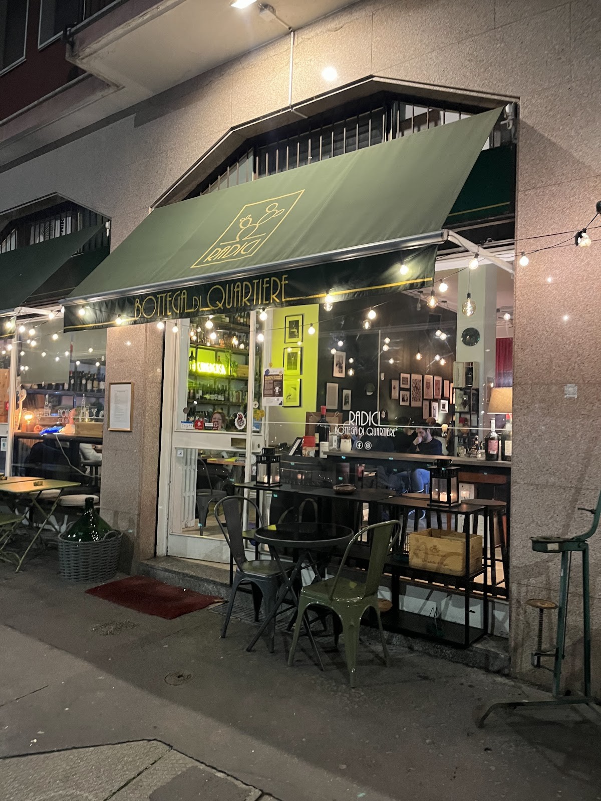 Radici - Bottega di Quartiere: the place