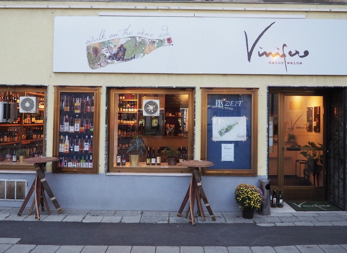 Vinifero Weinbar: the place