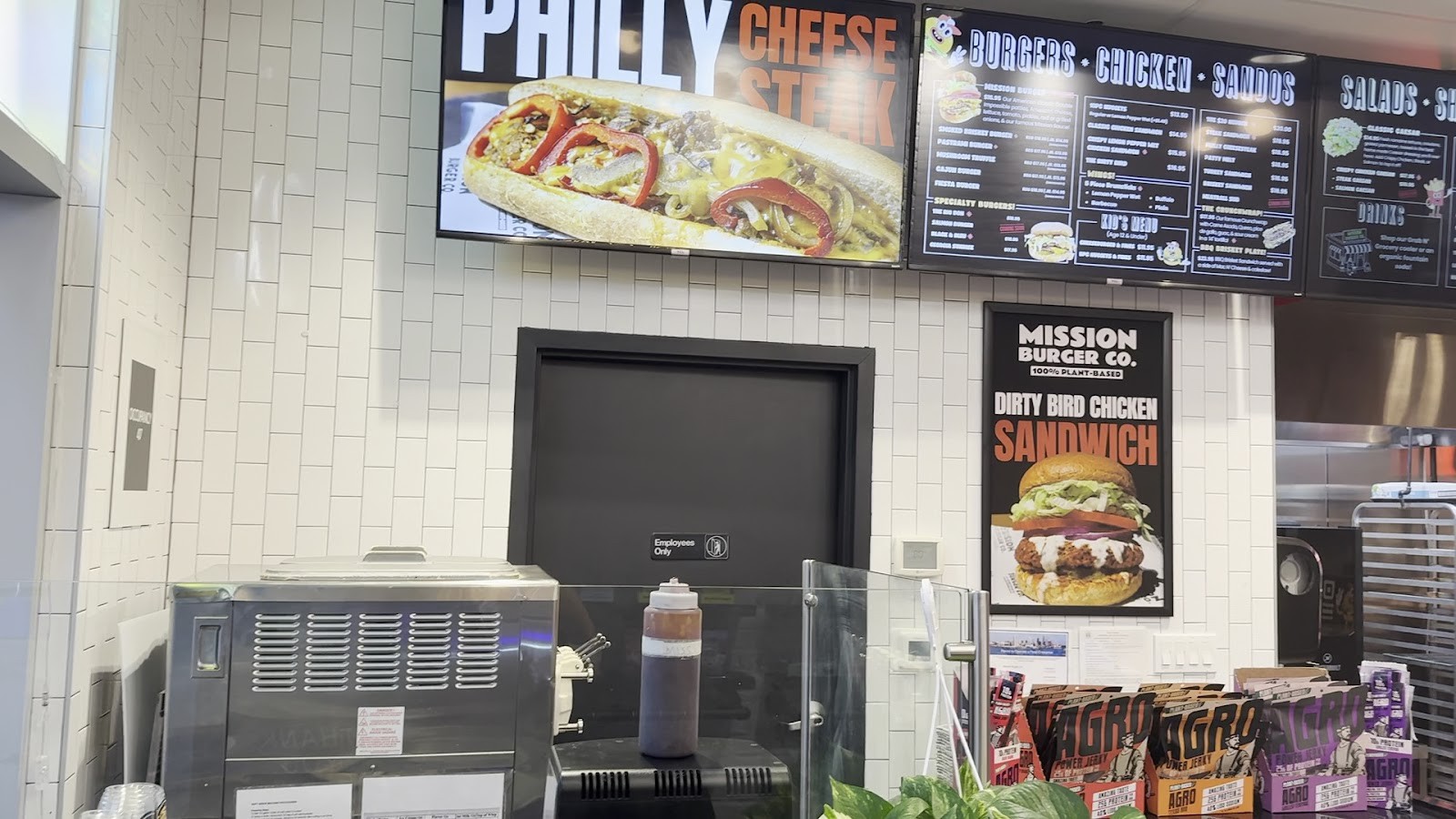 Mission Burger Co.: the place