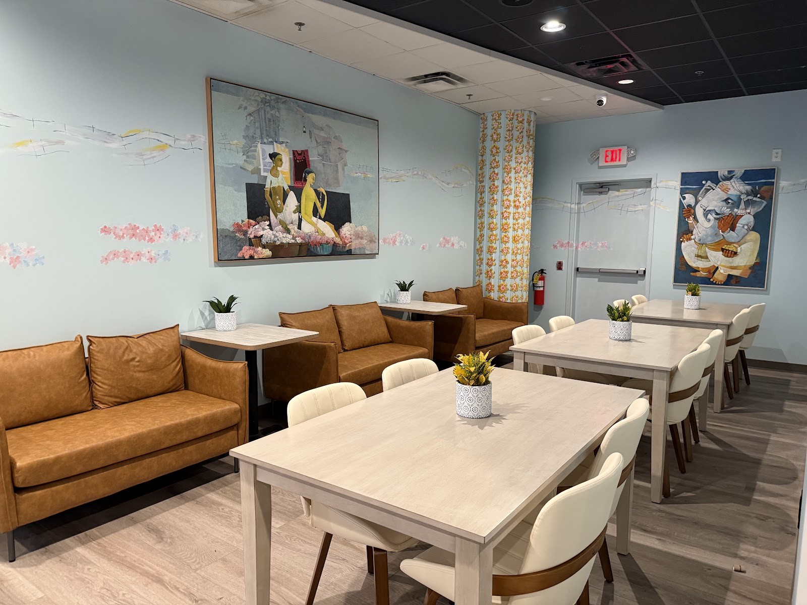 Tandoori Pizza & Wing Co - PR: the place