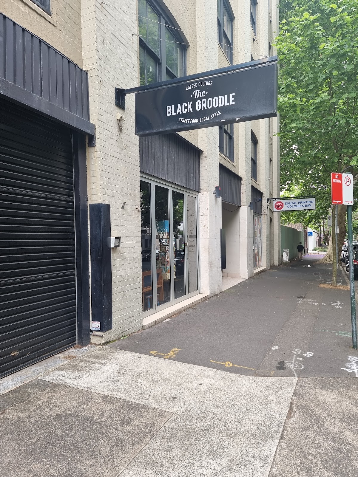 The Black Groodle: the place