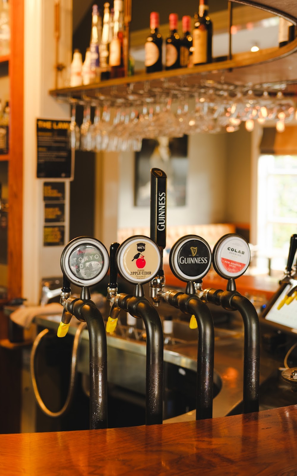 The Matakana Village Pub: the place