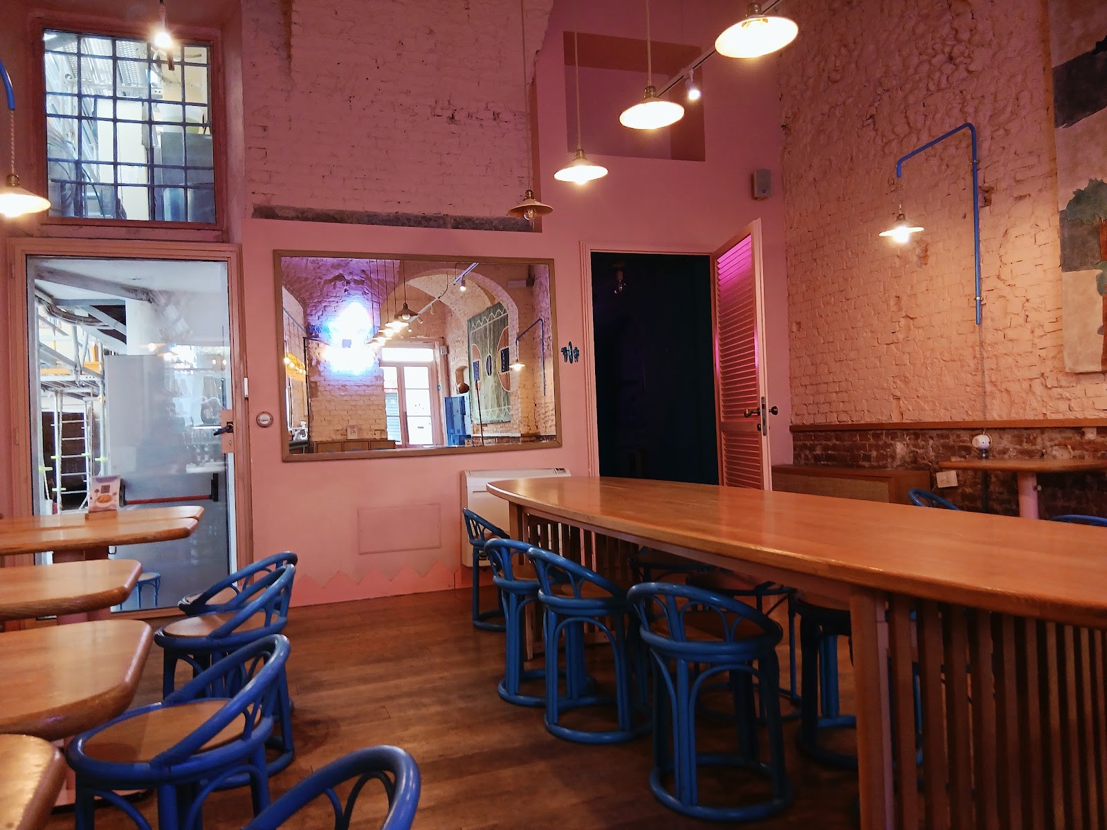 Poke House - Torino Carlina: the place