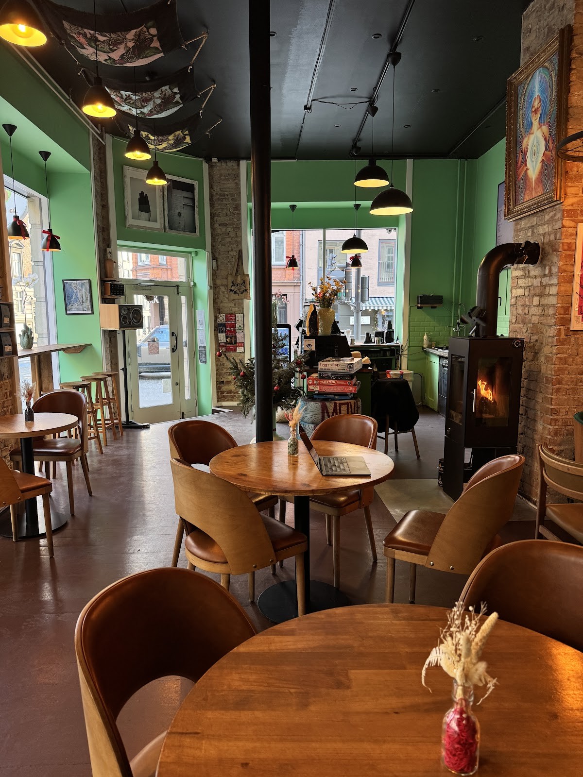 Buna & Co.: the place