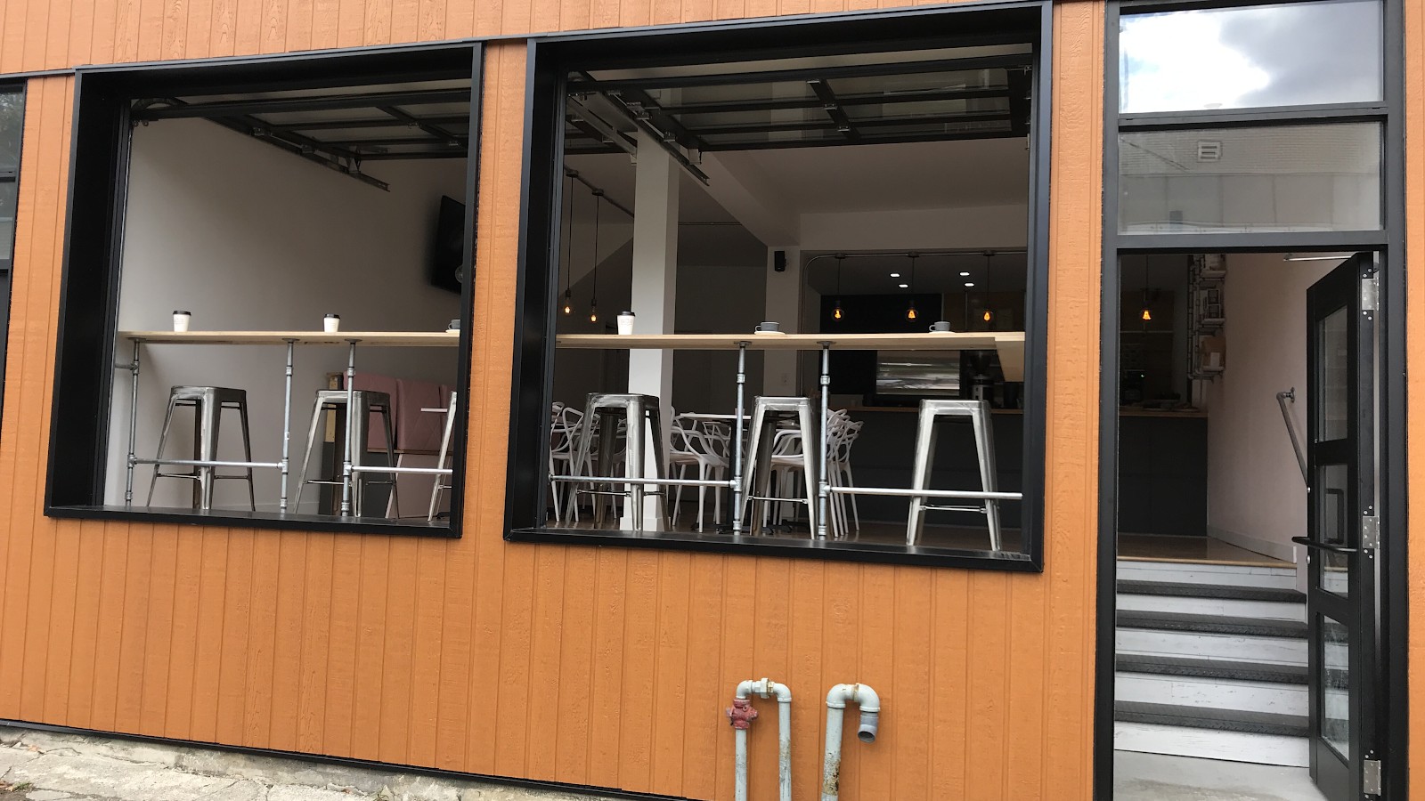 Yo & Co Espresso Bar: the place