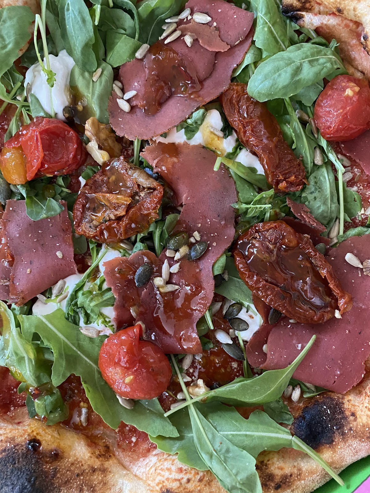 Pretty Pizza: food & drinks