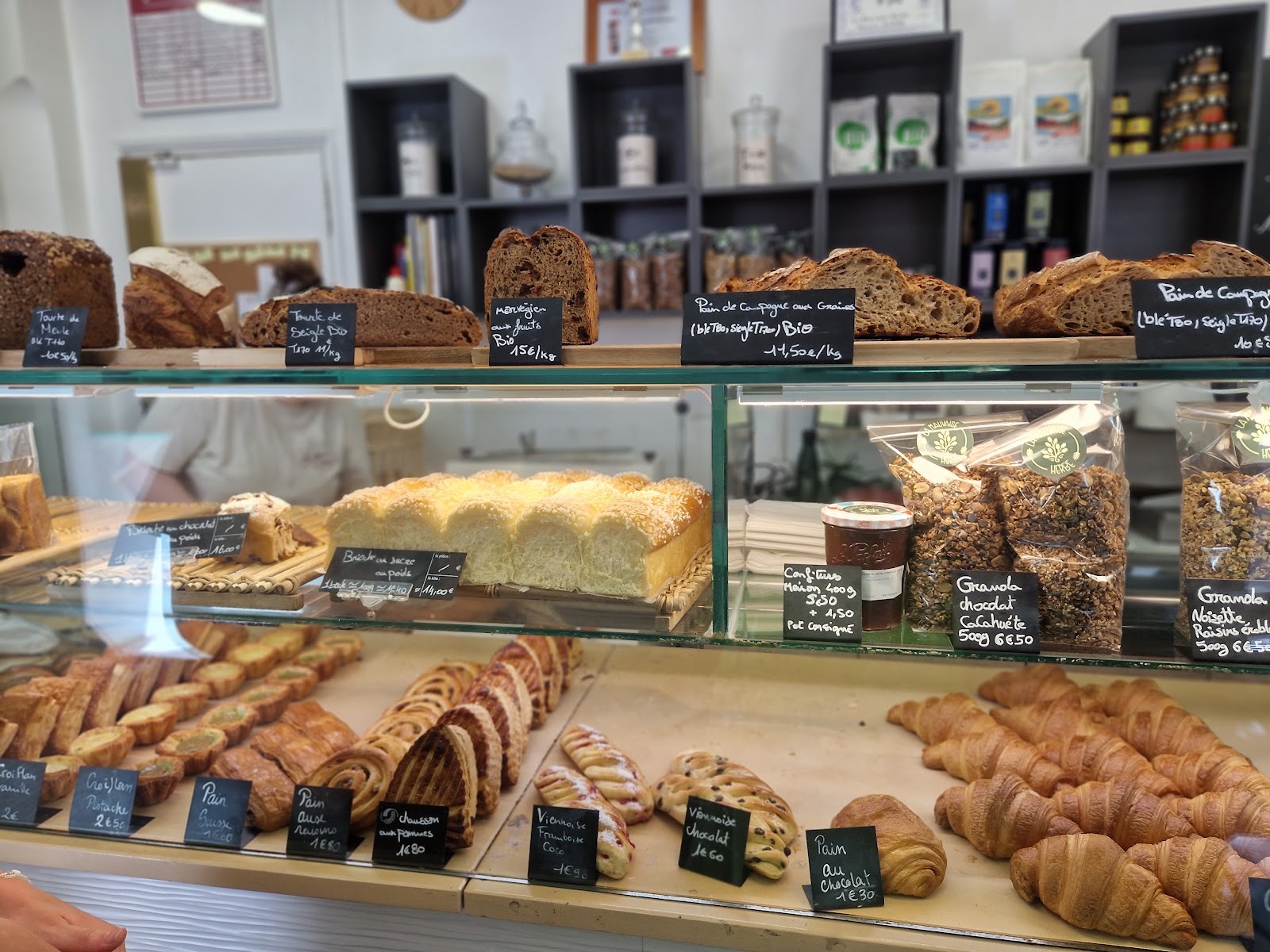 Boulangerie Pâtisserie La Mauvaise Herbe: the place