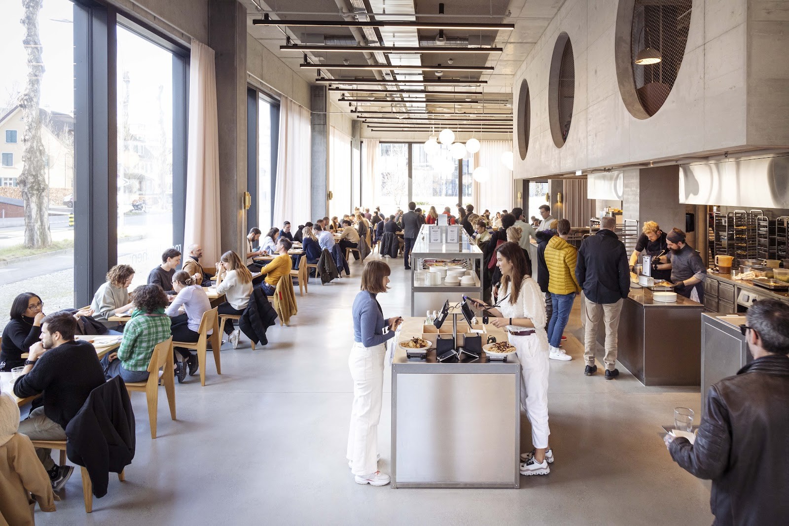 Roots Kitchen: the place
