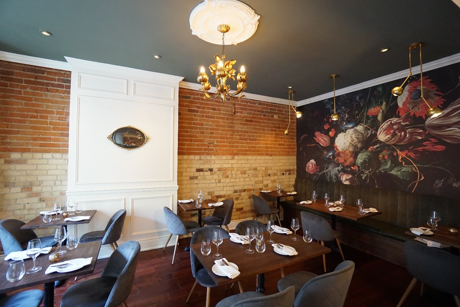 Avelo Restaurant: the place