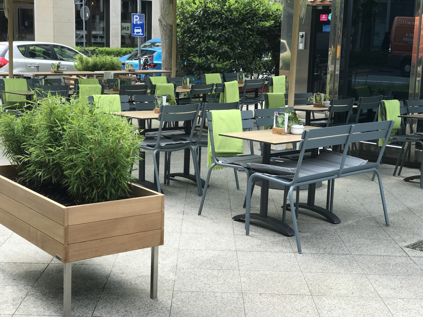 dean&david | Bowls, Salate, Curries & Snacks in Frankfurt am Main, Bockenheimer Landstraße: the place