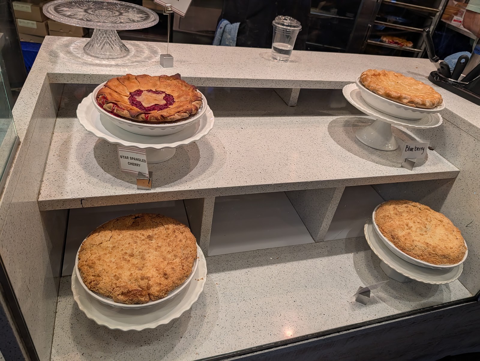 A la Mode Pies West Seattle: the place