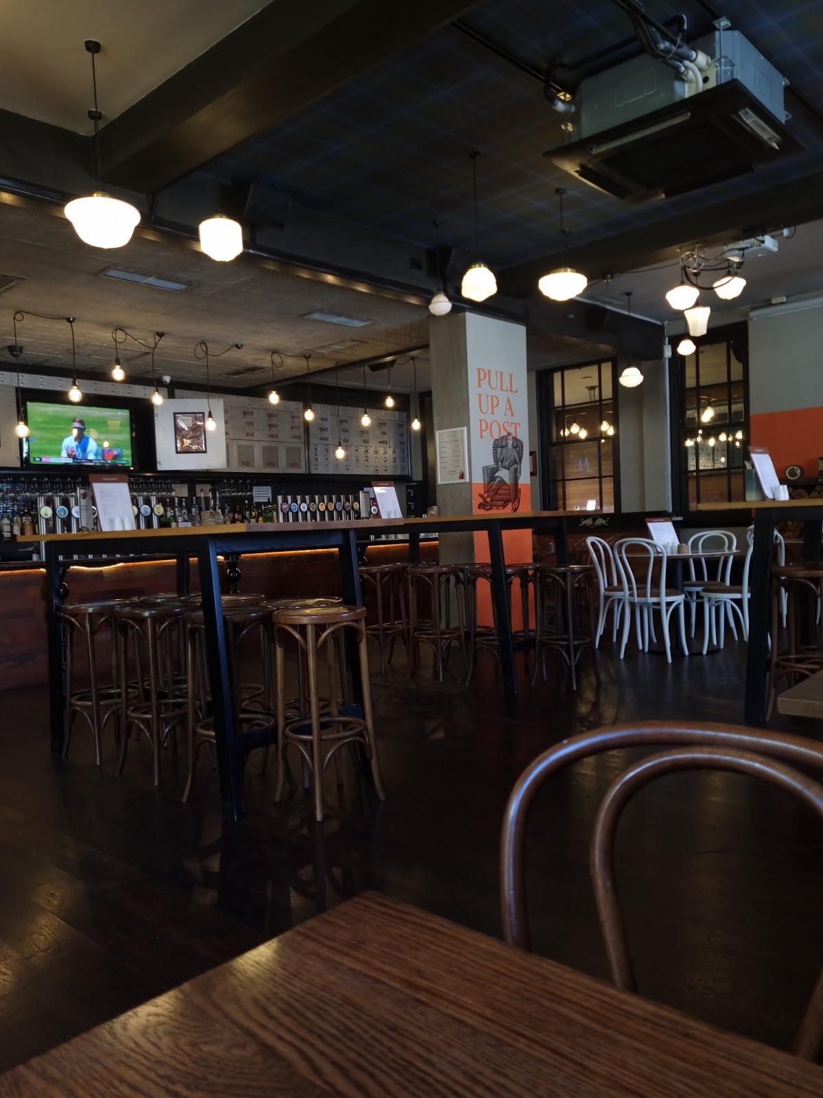 Union Post: the place