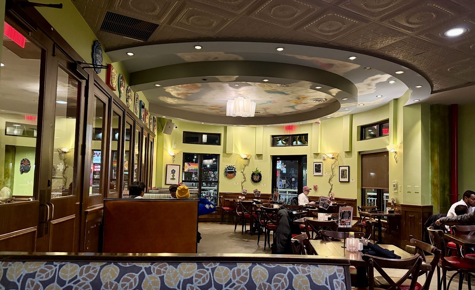 Busboys and Poets: the place