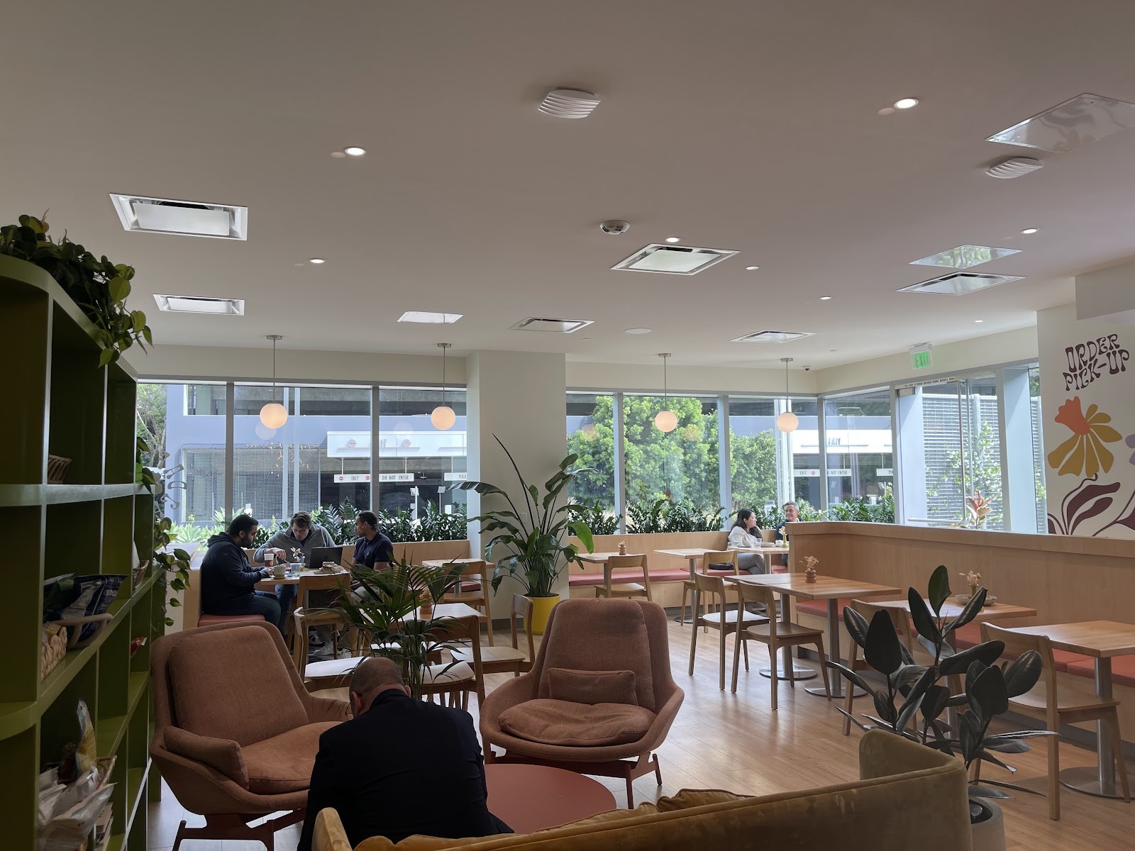Daffodil Cafe: the place