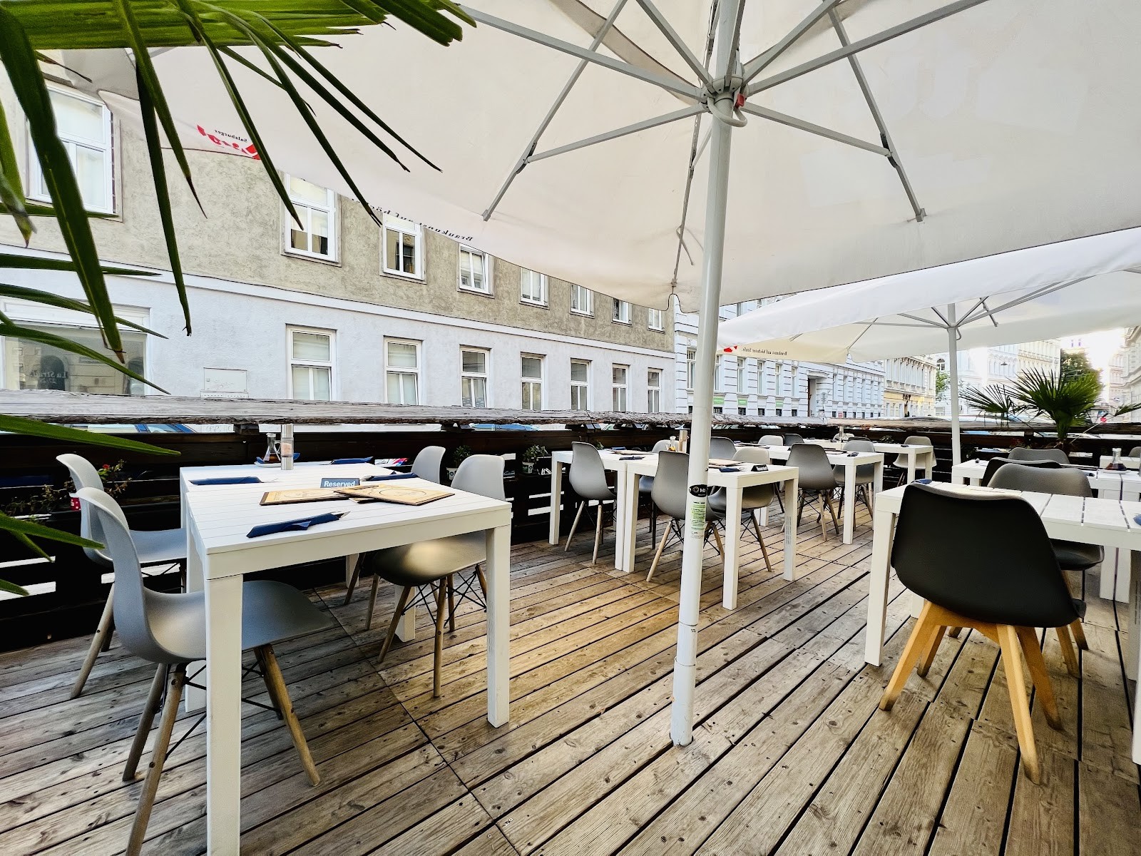 La Strada 27/29: the place