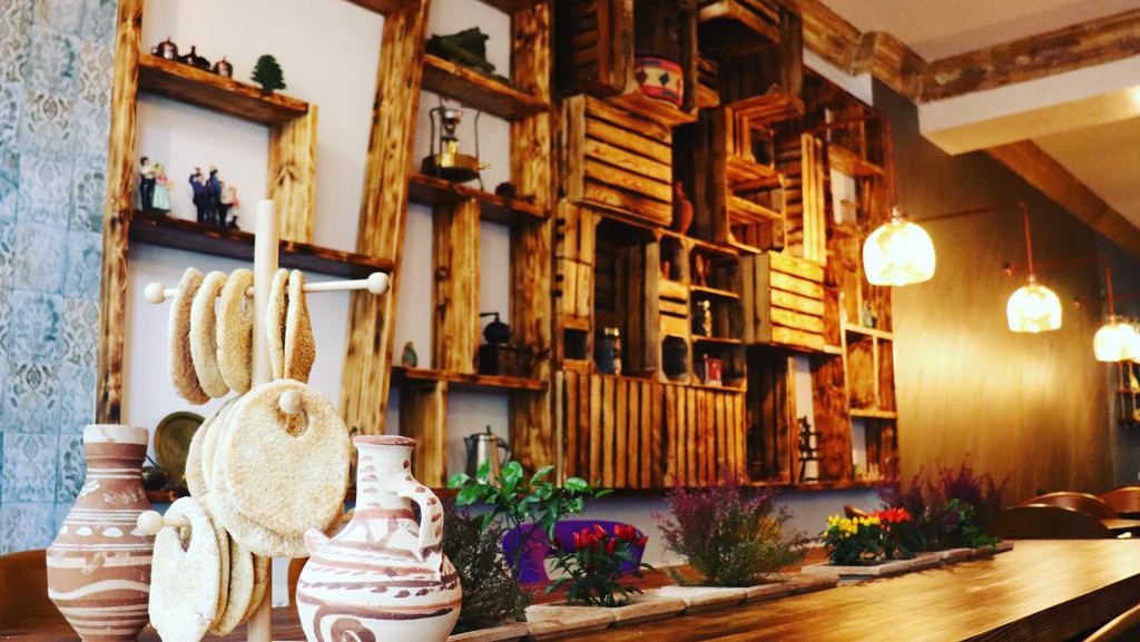 SNAUBAR: the place
