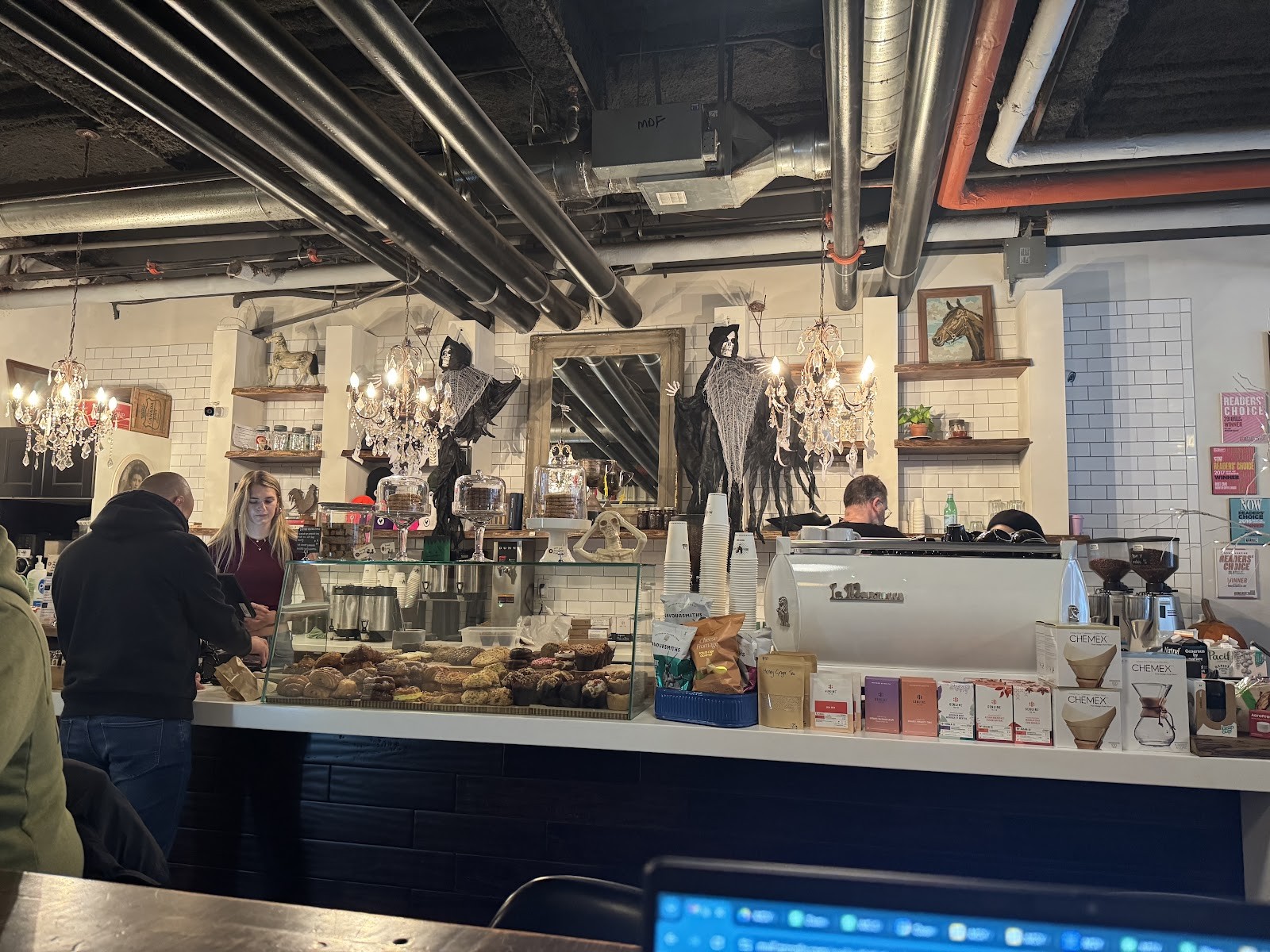 Rooster Coffee House: the place
