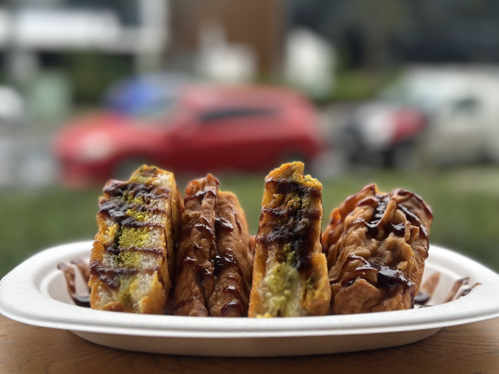Neelgri Cafe Vegetarian & Vegan: food & drinks