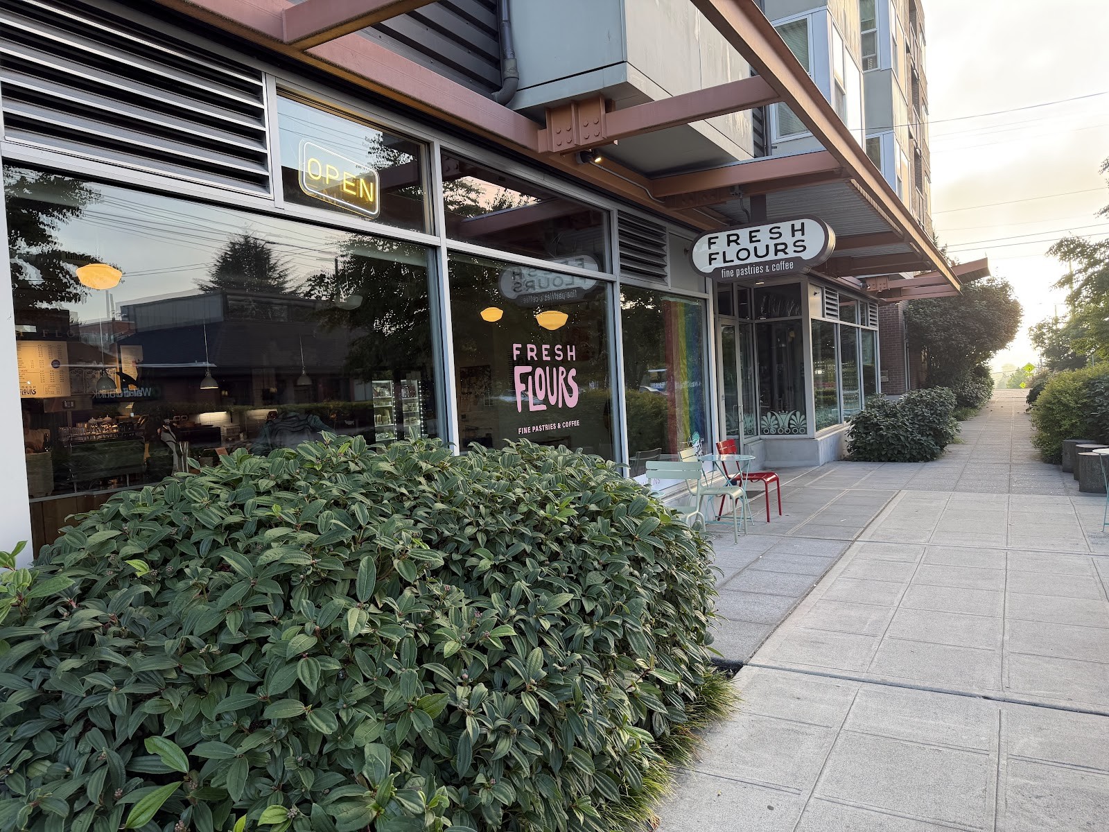 Fresh Flours Beacon Hill: the place