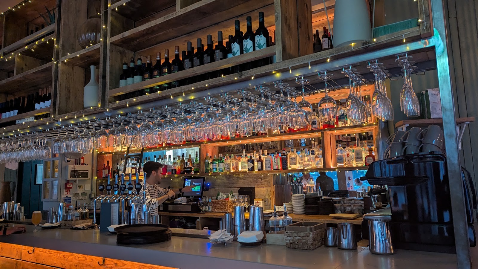 The Herringbone: the place