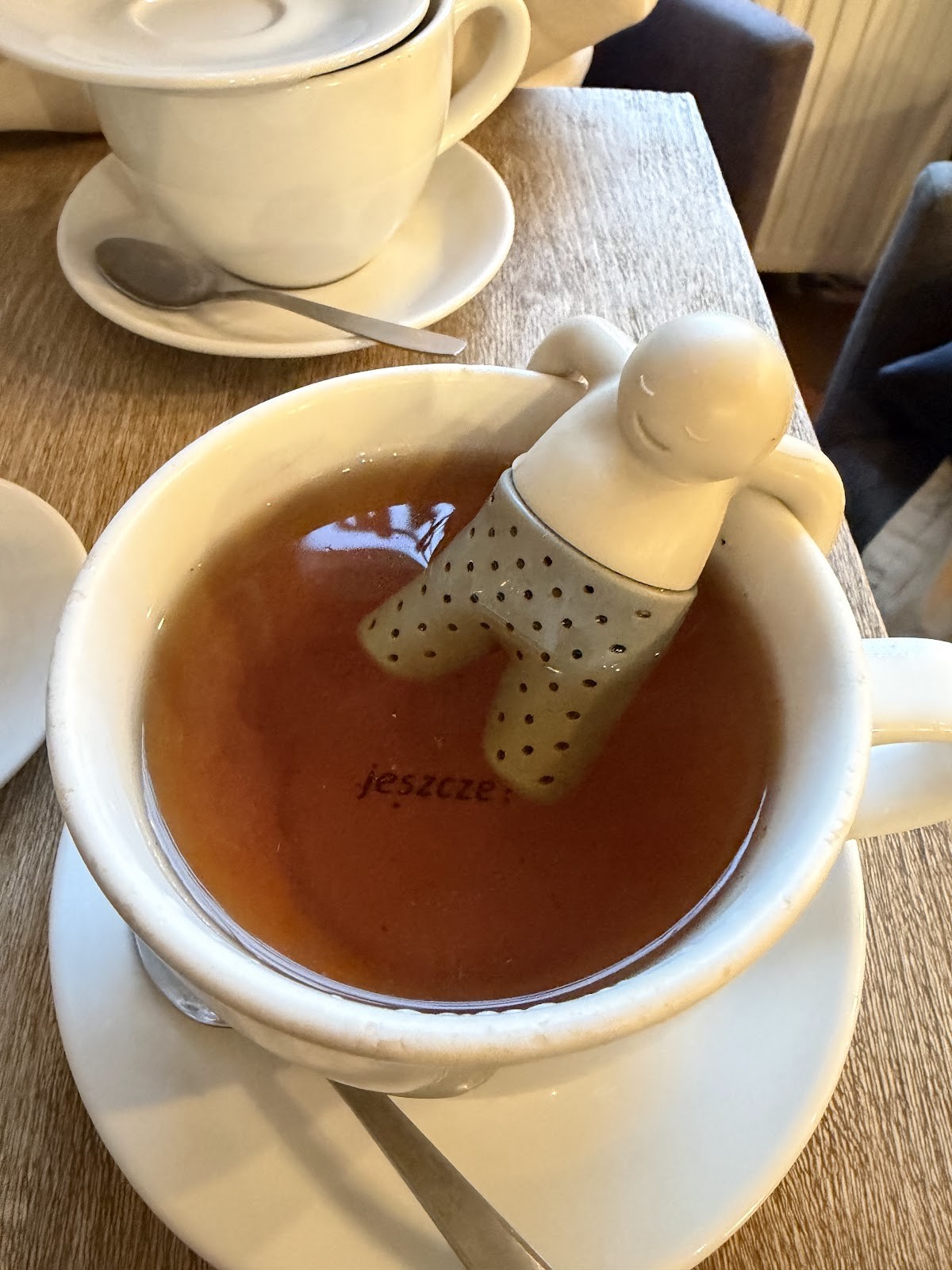 WakeCup Cafe: food & drinks