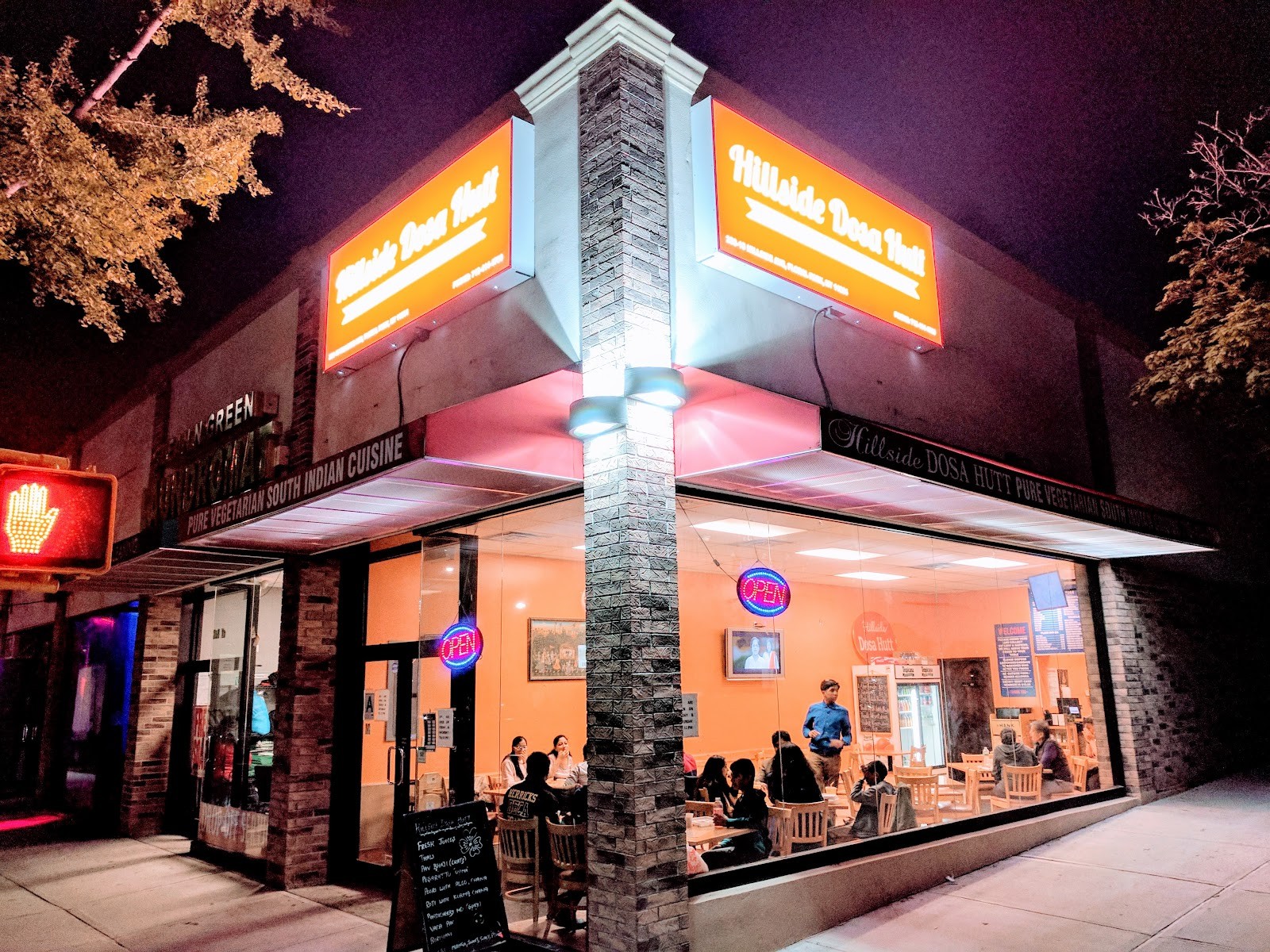 Hillside Dosa Hutt: the place