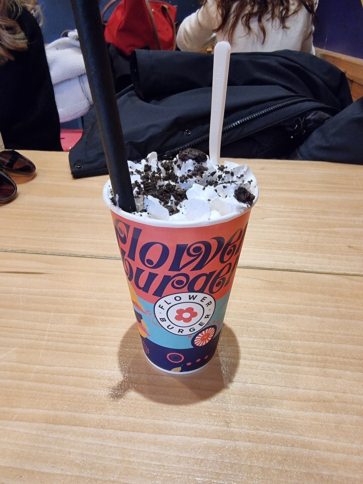 The flower burger: food & drinks