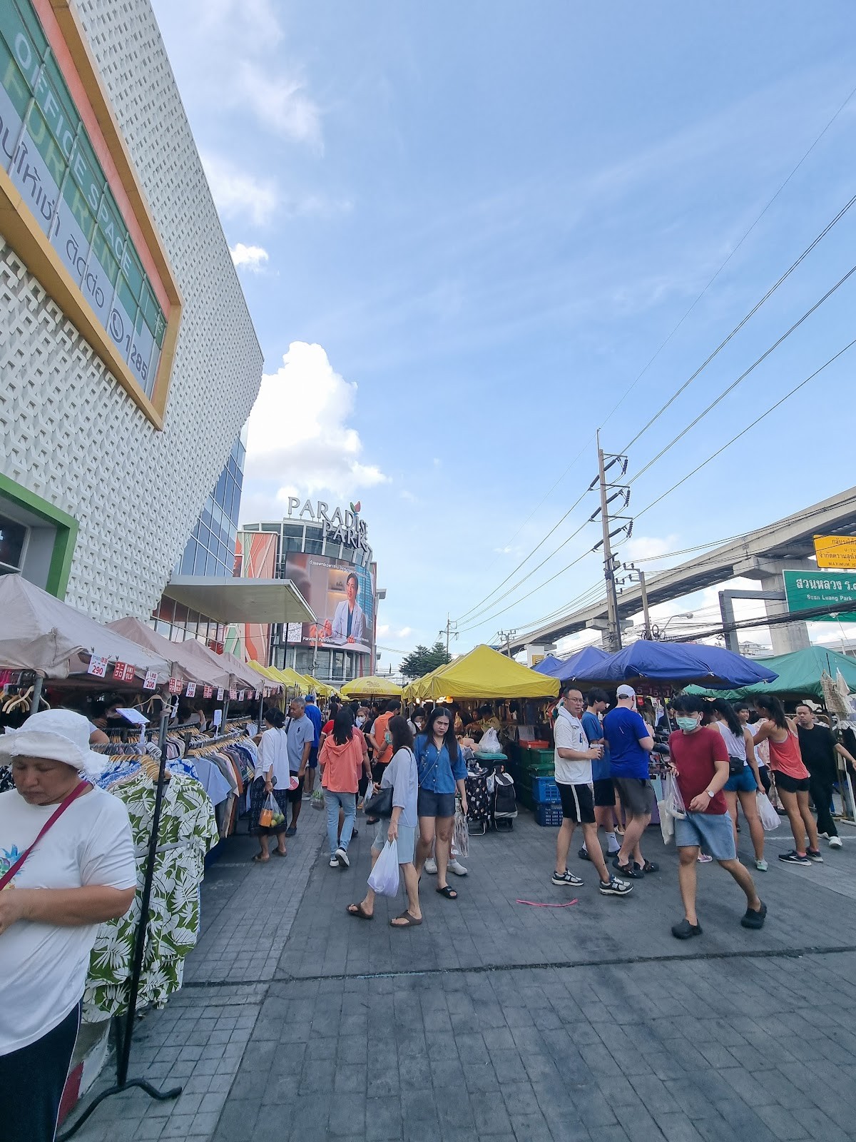 Seri Market @Paradise Park: the place