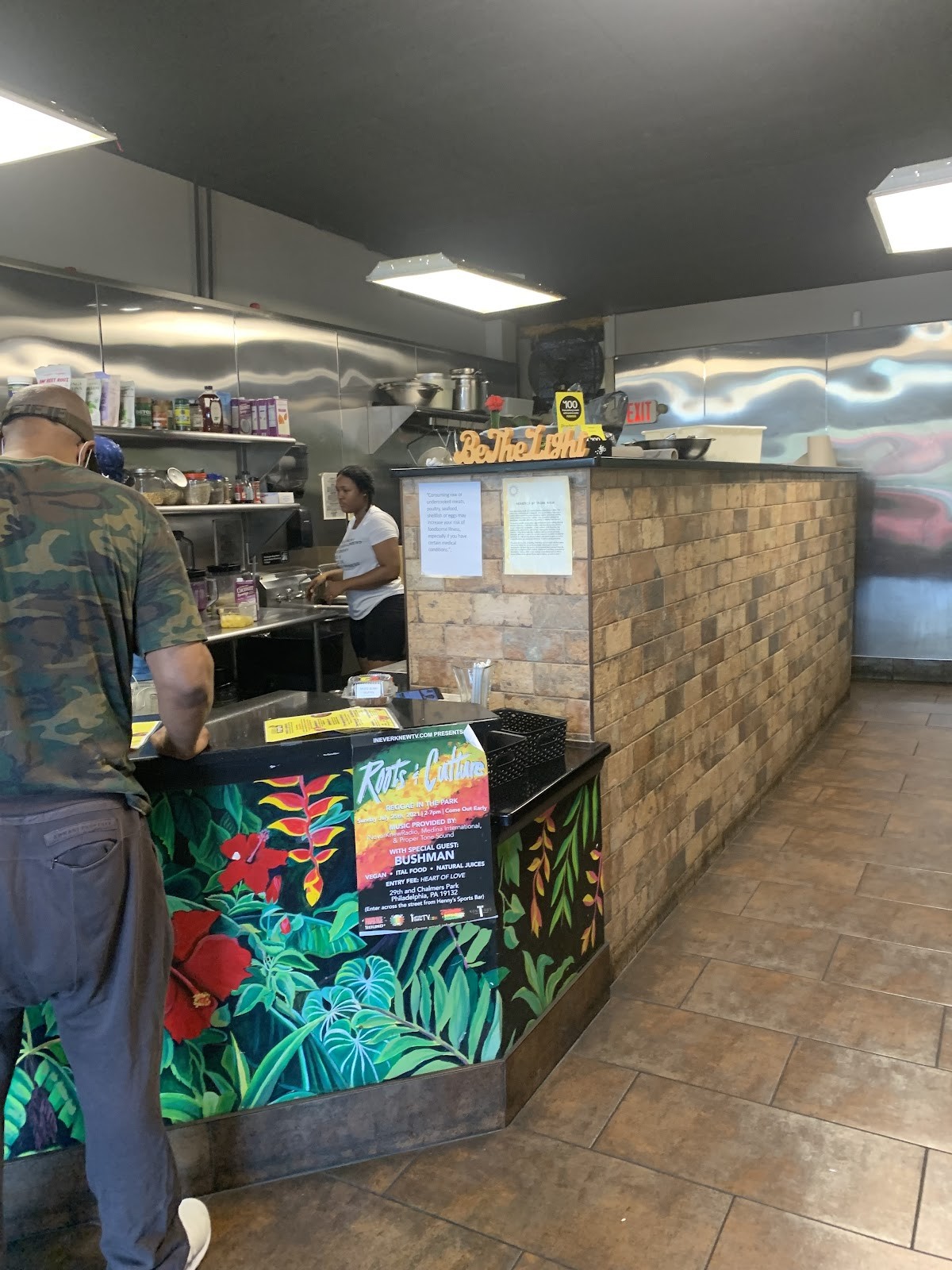 Hibiscus Cafe: the place