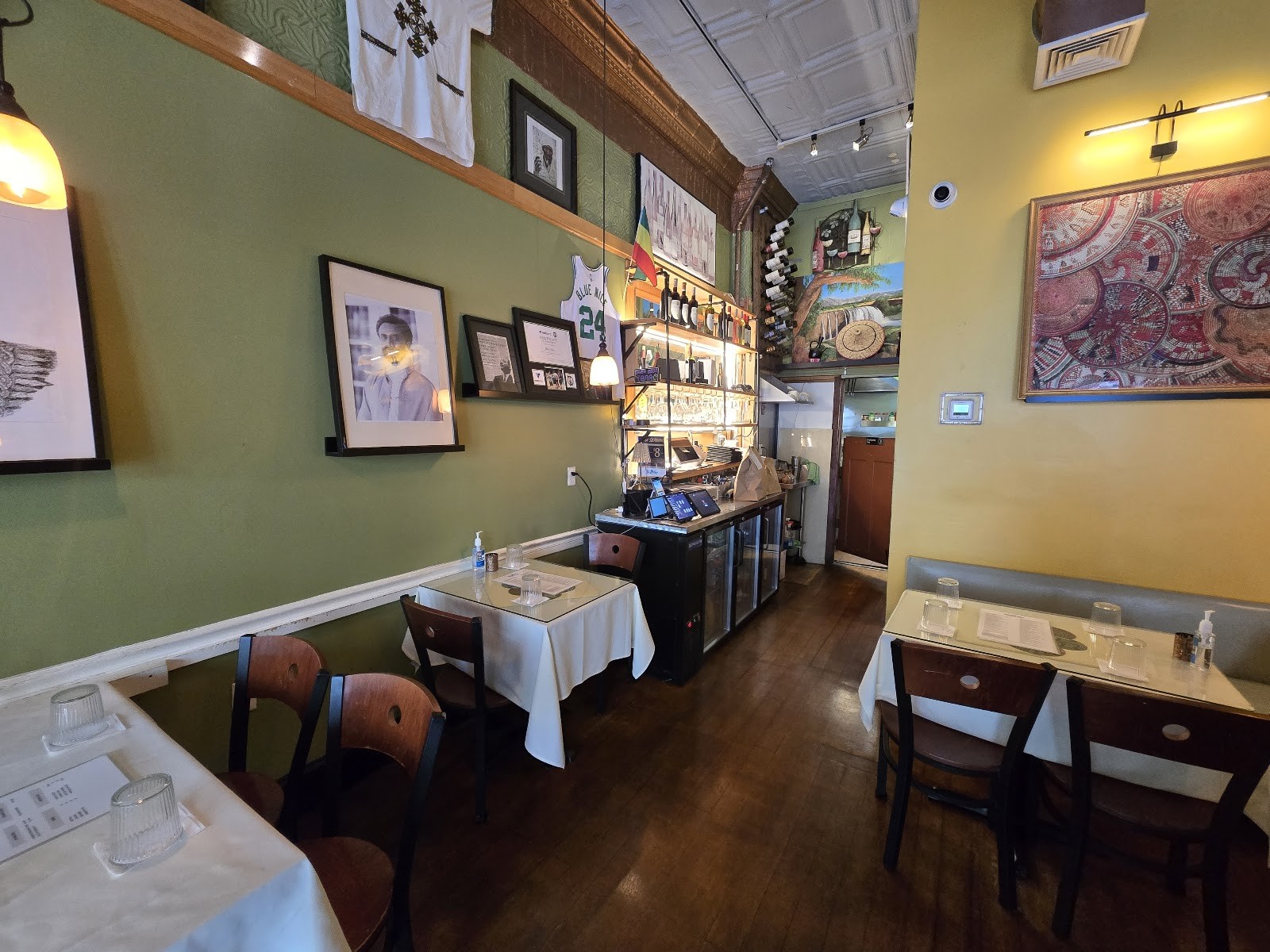 Blue Nile Restaurant: the place