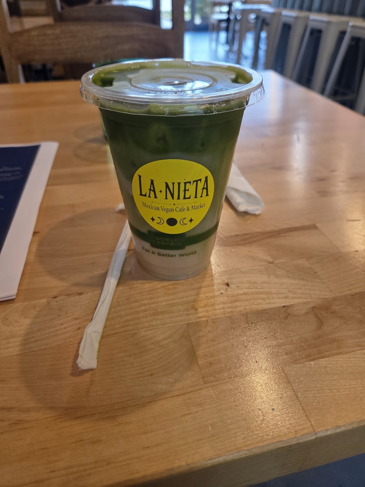 La Nieta Vegan Cafe & Market: food & drinks