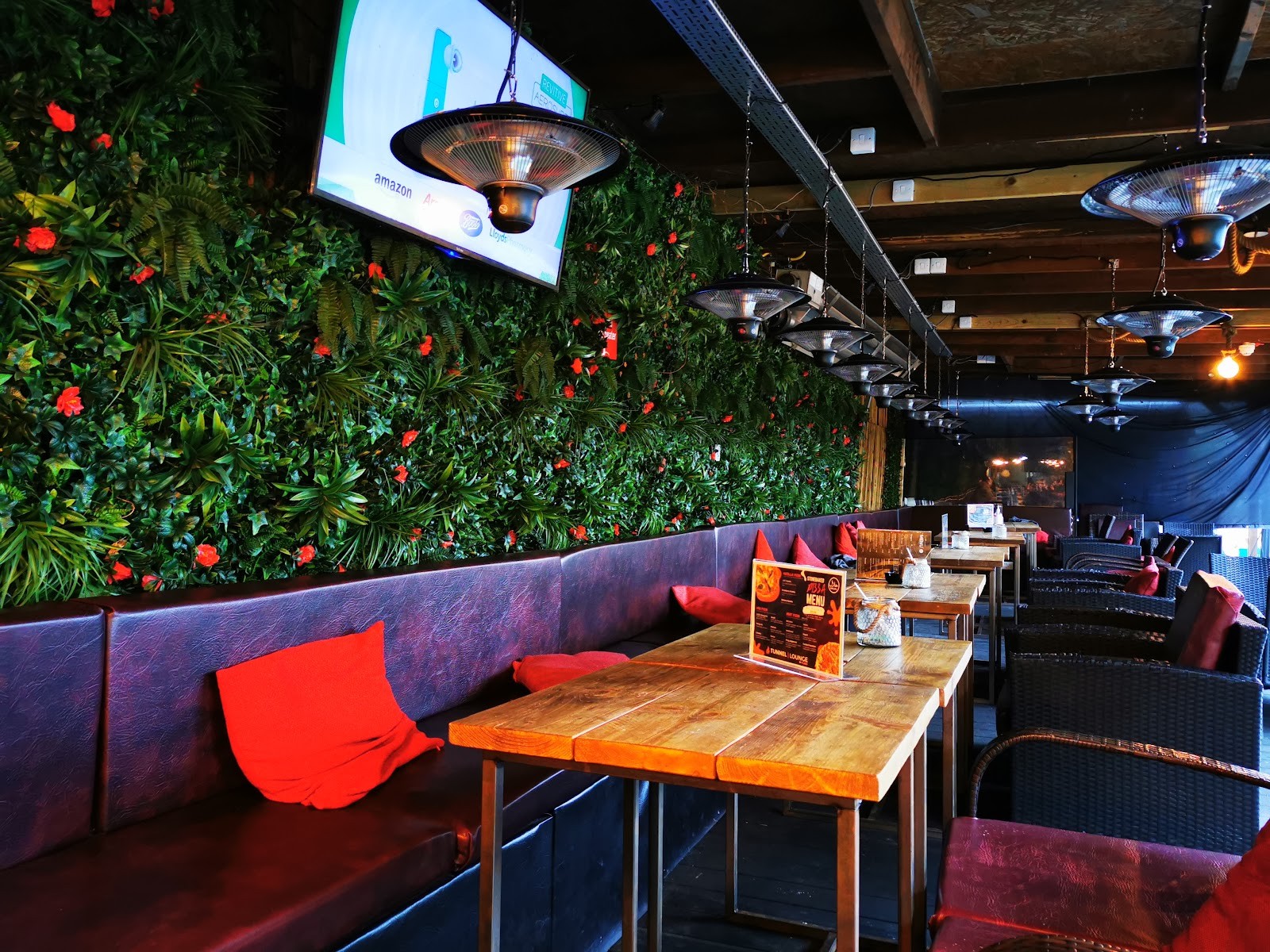 Falafel Bar: the place