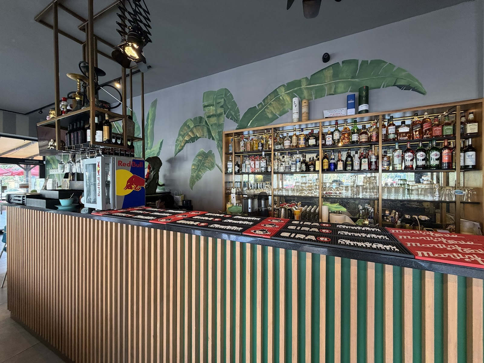 Indian Lounge: the place